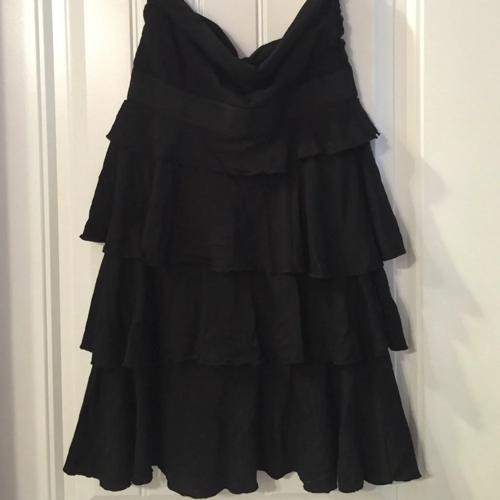 Express Ruffled Strapless Black Tunic S - Picture 2 of 4